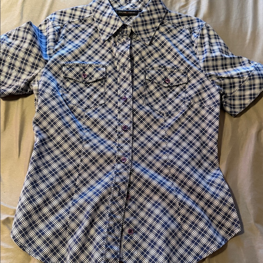 New York & Company Navy & White Plaid Button-Up Shirt
